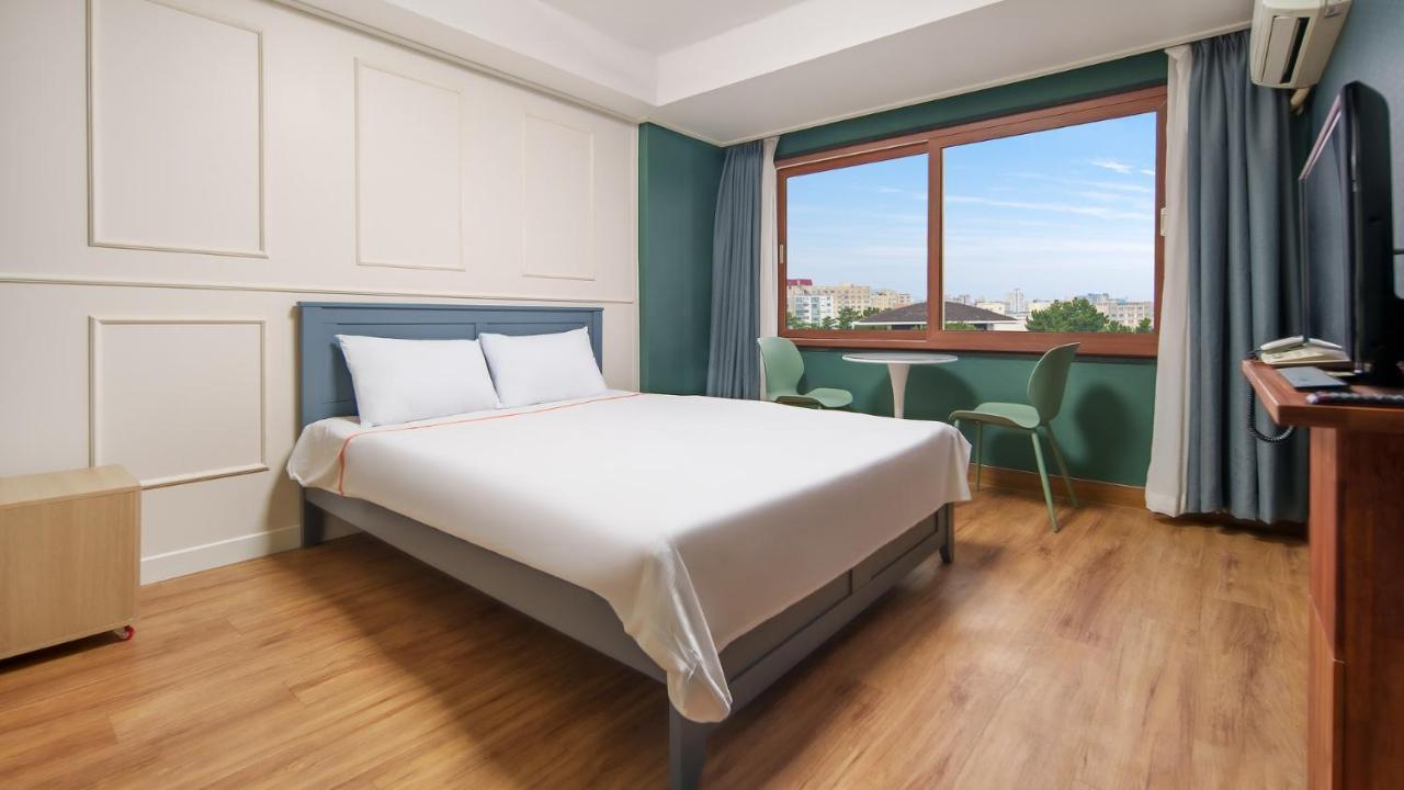 Hiker Hotel Чеджу Екстериор снимка